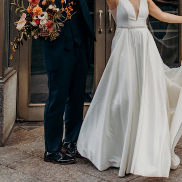 Magnificence Bridal 1/4\